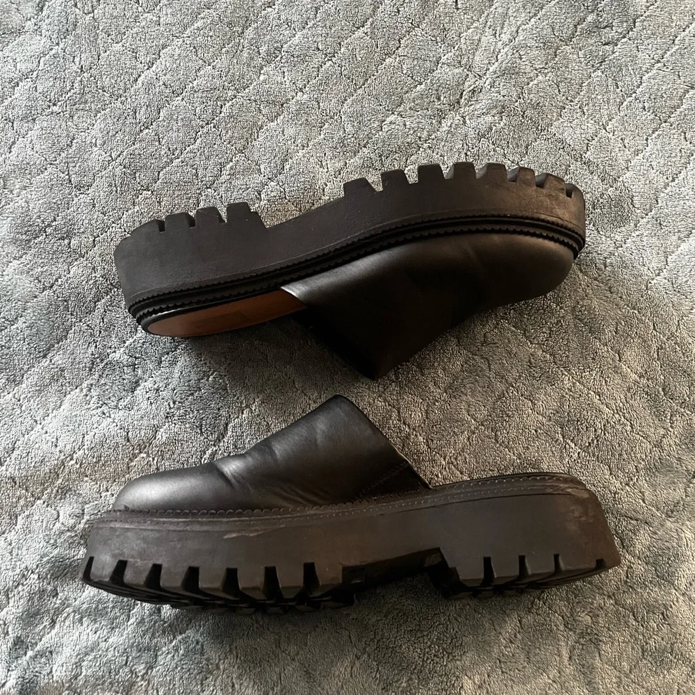 Dolce Vita chic black